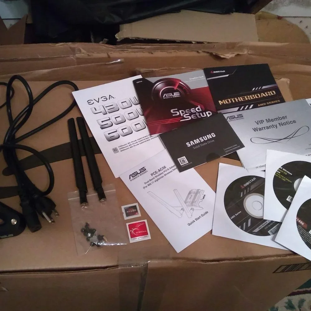 Custom Built Desktop Computer Ryzen 5, 8GB RAM, GT710 2GB, 500GB SSD *Open Box*